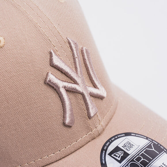 Cap New Era - MLB Essential 9FORTY - NY Yankees - Light Brown