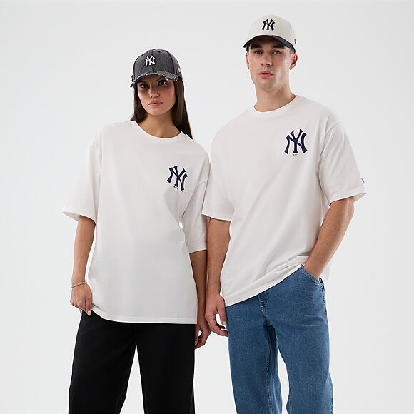 Tee New Era - MLB Cap Graphic Oversized Tee - NY Yankees - White