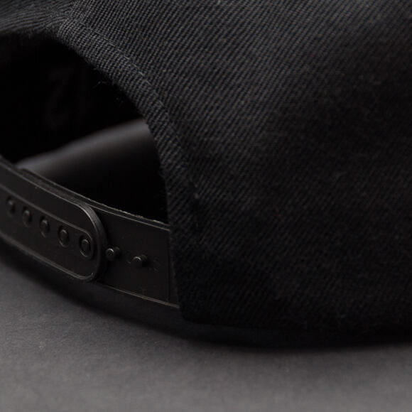 State of WOW Yankee Black Snapback Cap