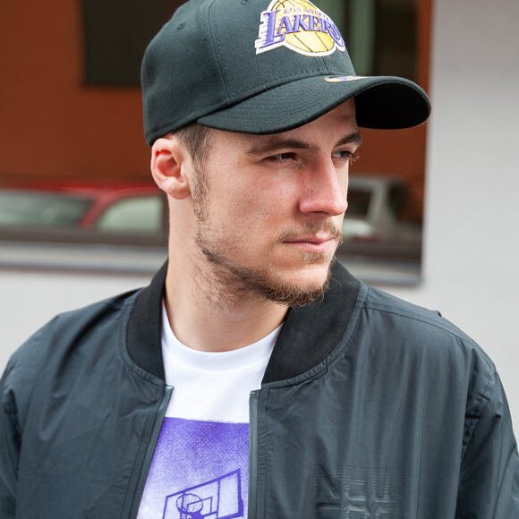 New Era 9FIFTY NBA Stretch-Snap Los Angeles Lakers Snapback Black / Team Color Cap