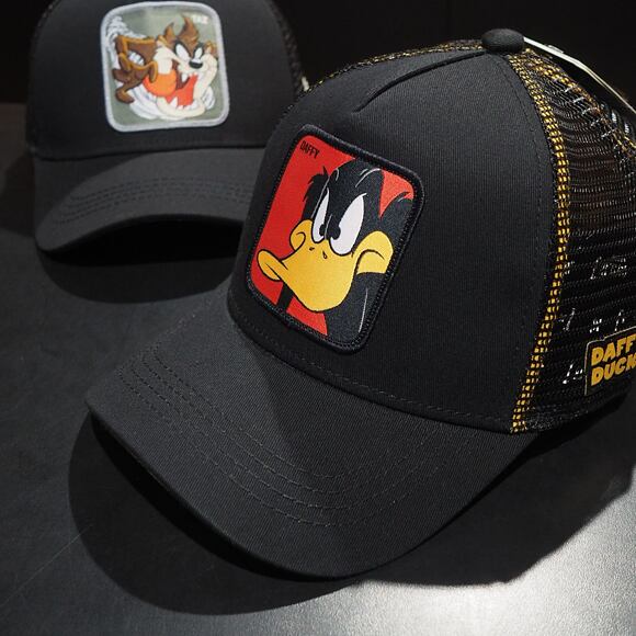 Capslab Trucker Looney Tunes - Daffy 1 Cap