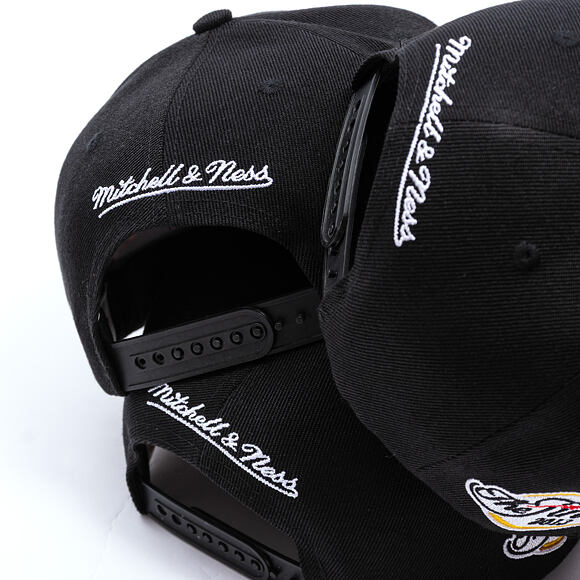 Kšiltovka Mitchell & Ness - NBA Born To Win Pro Snapback - Miami Heat - Black