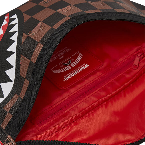 Ledvinka Sprayground Peeking Character Check Crossbody