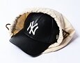 Kšiltovka New Era - MLB Image Drop - Leather 9FORTY - NY Yankees - Black / Off White
