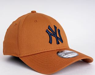 New Era 39THIRTY MLB League Essential New York Yankees Stretch Fit Toffee/Navy Cap