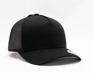 Yupoong 5-Panel Retro Trucker Cap All Black