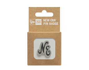 Pin New Era - Branded Cap Pin - Script - Silver