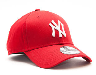 New Era League Basic New York Yankees Scarlet 39THIRTY Stretchfit Cap