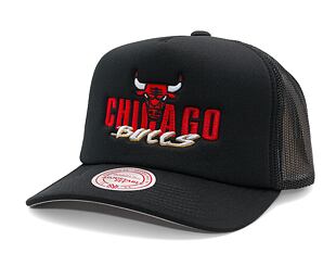 Kšiltovka Mitchell & Ness - Chicago Bulls - Year Of The Snake Trucker - Black