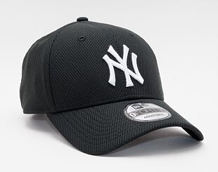New Era 9FORTY Diamond Era New York Yankees Strapback Black / White Cap