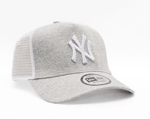 Kšiltovka New Era - MLB Essential 9FORTY Trucker - NY Yankees - Gray
