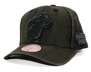 Cap Mitchell & Ness - NBA Downtown Pro Snapback - Miami Heat - Red