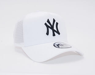 New Era 9FORTY A-Frame Trucker Essential New York Yankees Snapback Optic White Cap