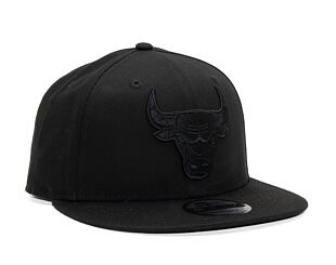 New Era 9FIFTY NBA Black on Black Chicago Bulls Black / Black Cap