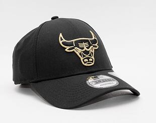 New Era 9FORTY NBA Black and Gold Chicago Bulls Black Cap