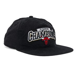 Champion  Golfer Chicago Bulls Black Cap