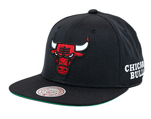 Kšiltovka Mitchell & Ness - NBA April Showers Snapback - Chicago Bulls - Black