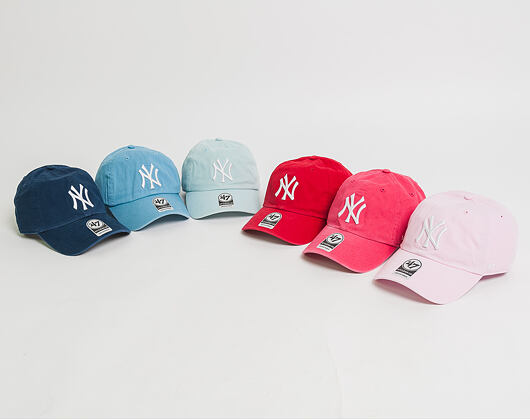 '47 Brand New York Yankees Clean Up Berry Strapback Cap