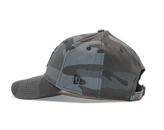 New Era 9FORTY MLB League Essential New York Yankees Strapback Moonland Camo / Black Cap