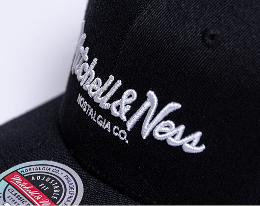 Mitchell & Ness Pinscript Classic Red Branded Black Cap