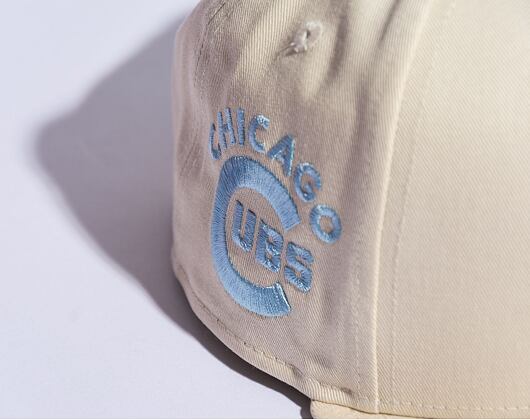 Kšiltovka New Era 9FIFTY MLB Pastel Patch Chicago Cubs Light Cream / Pastel Blue
