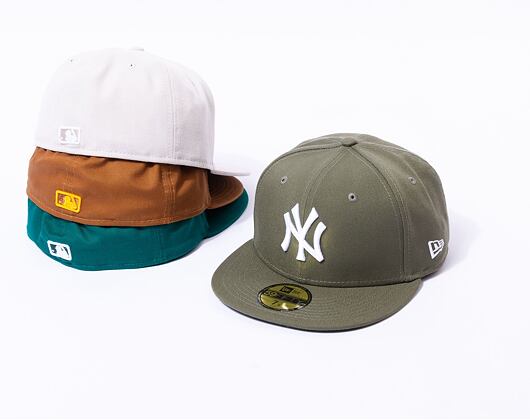 Kšiltovka New Era - MLB Essential 59FIFTY - NY Yankees - Stone / White
