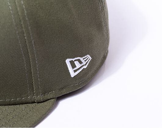Kšiltovka New Era - MLB Essential 59FIFTY - NY Yankees - New Olive / White