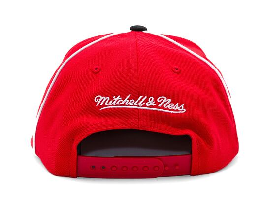 Kšiltovka Mitchell & Ness - Chicago Bulls - Pipe Snapback - Red