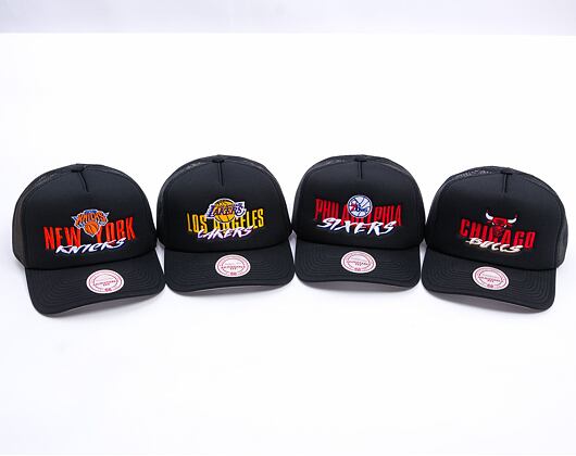 Kšiltovka Mitchell & Ness - Philadelphia 76Ers - Year Of The Snake Trucker Hwc - Black