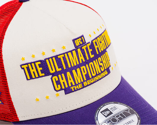 Kšiltovka New Era - UFC MMA Promo Cap 9FORTY Trucker - Cream / Purple