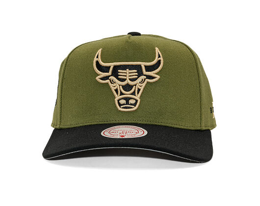 Kšiltovka Mitchell & Ness - NBA Core Iv Pro  Bulls - Chicago Bulls - OLIVE-BLACK