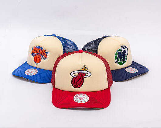 Kšiltovka Mitchell & Ness - NBA Vintage Block Trucker - Miami Heat - Cream