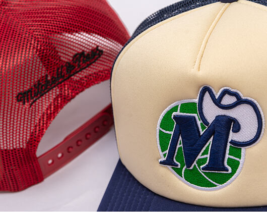 Kšiltovka Mitchell & Ness - NBA Vintage Block Trucker HWC - Dallas Mavericks - Cream