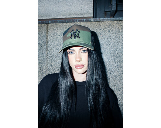 Cap New Era - MLB Clean Trucker 9FORTY Trucker - NY Yankees - Woodland Camo / Black
