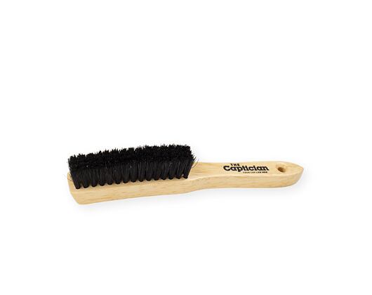 Prémiový kartáč na kšiltovky - The Captician Premium Hat Brush