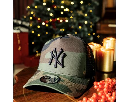 Cap New Era - MLB Clean Trucker 9FORTY Trucker - NY Yankees - Woodland Camo / Black
