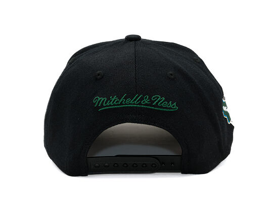 Cap Mitchell & Ness  - NBA Classic Red Snapback Custom Patch - Milwaukee Bucks - Black