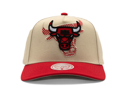 Cap Mitchell & Ness - Off Tilted - NBA - Chicago Bulls - Off White