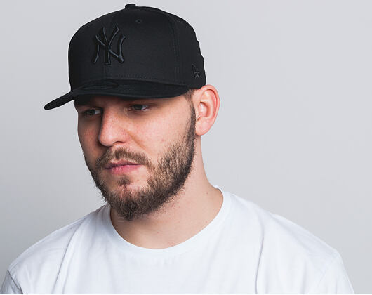 New Era 9FIFTY MLB New York Yankees Snapback Black / Black Cap