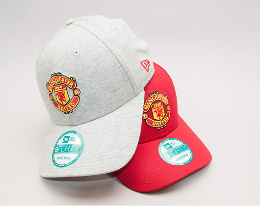 New Era Basic Manchester United Scarlet 9FORTY Strapback Cap