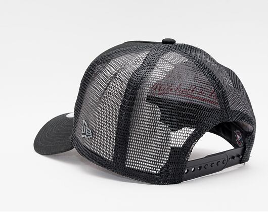 New Era 9FORTY Trucker MLB Black on Black Team Logo Los Angeles Dodgers Snapback Cap