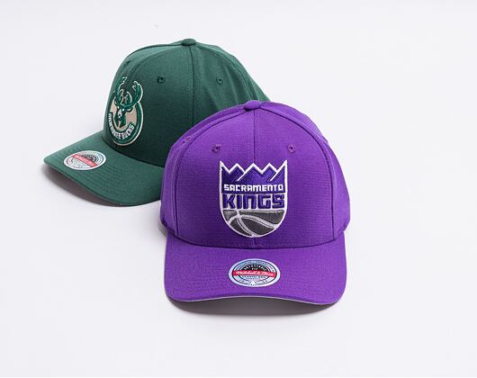 Mitchell & Ness Team Ground Redline Milwaukee Bucks Green Snapback Cap