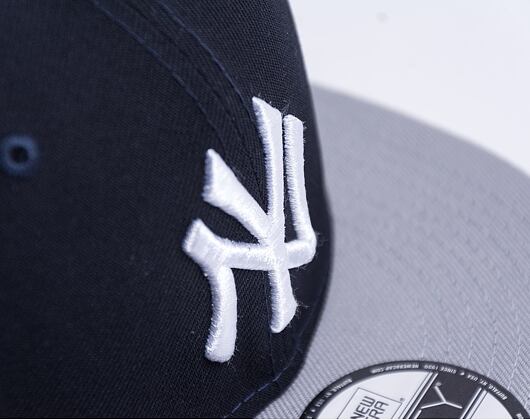 New Era 9FIFTY MLB Team Arch New York Yankees Snapback Team Color Cap