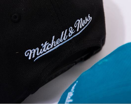 Kšiltovka Mitchell & Ness - Team Ground 2.0 Pro Snapback - Carolina Hurricanes - Black