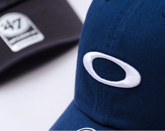 Kšiltovka Oakley - Remix Dad Hat - Abyss/White