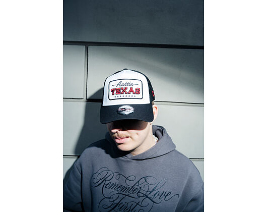 Cap New Era - Branded Location Patch 9FORTY Trucker - Black