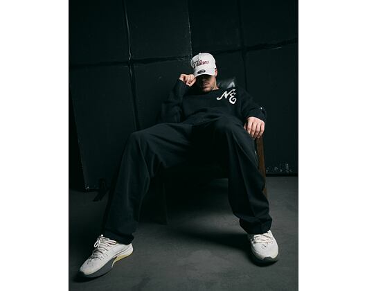 Sweater New Era - Branded Seasonal Knit Sweater - Navy