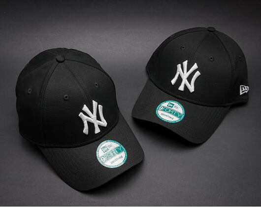 New Era 9FORTY League Basic New York Yankees Strapback Black / Optic White Cap