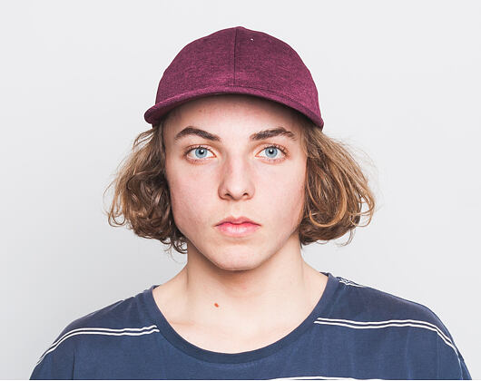 New Era Shadow Tech Heather FORTY9 Maroon Strapback Cap