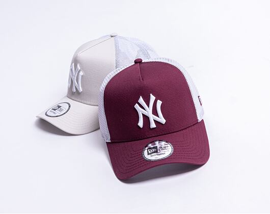 New Era 9FORTY Trucker MLB League Essential New York Yankees Maroon / White Cap
